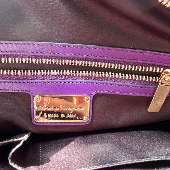 Ferragamo Purse - Picture 6 of 6